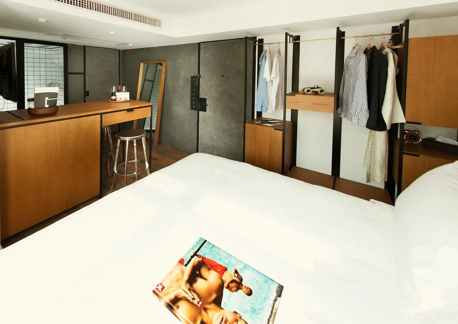 Отель Hmlet Austin Avenue Гонконг 4*,