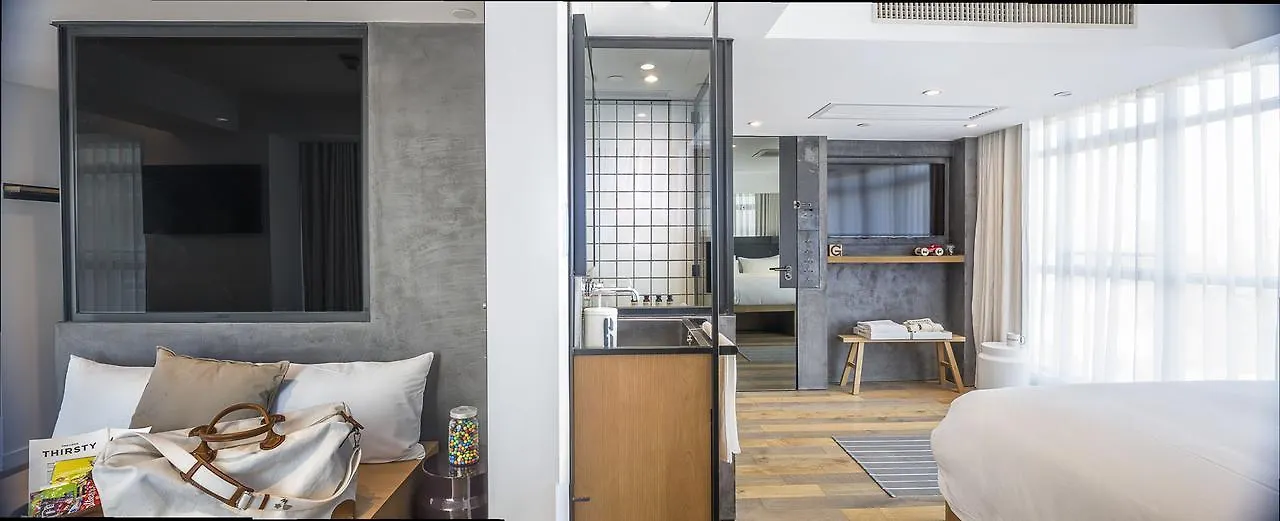 Отель Hmlet Austin Avenue Гонконг Китай
