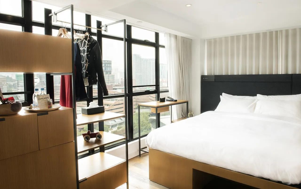 Отель Hmlet Austin Avenue Гонконг 4*,  Китай